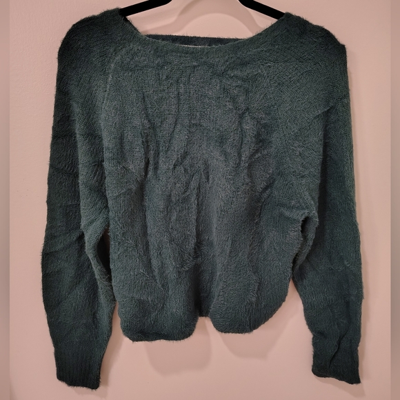 American Eagle Outfitters Sweaters - American Eagle Outfitters Green Sweater